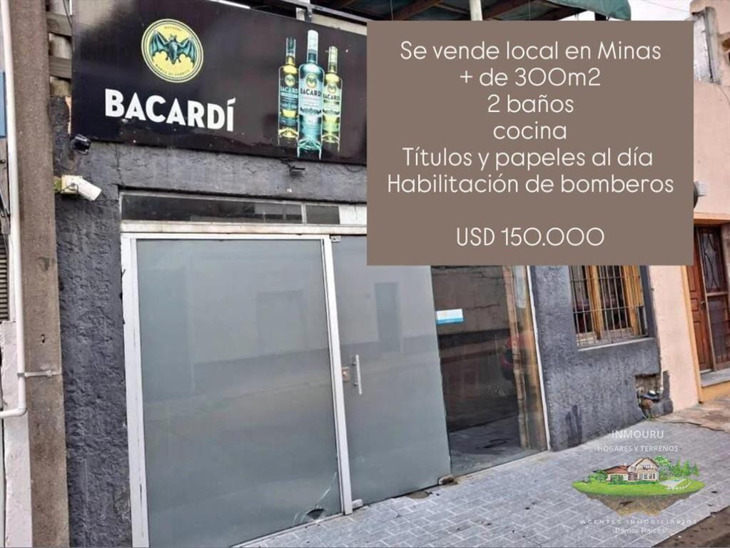 Se vende local en Minas