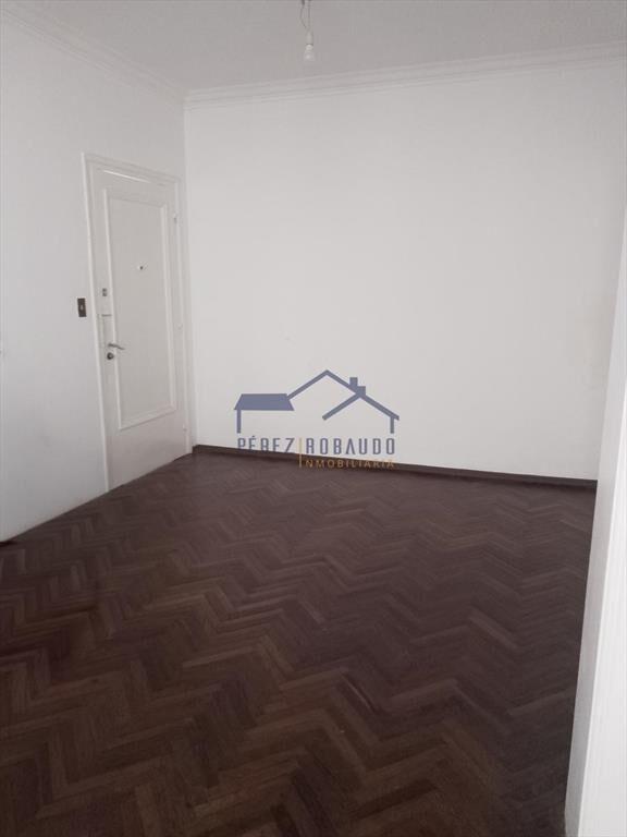 Venta apartamento al frente 3 dormitorios . Tres Cruces (Al