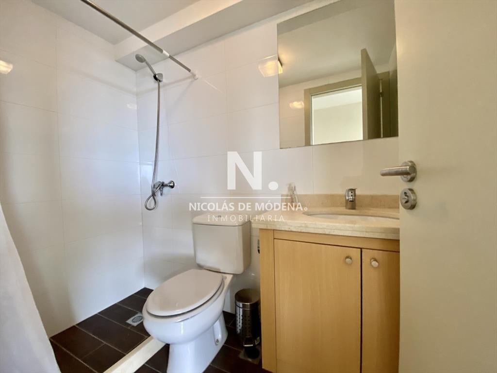 Vende apartamento PentHouse de 3 dormitorios en