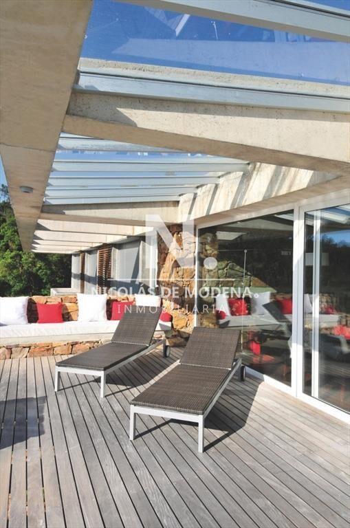 Casa 3 dormitorios en suite en Las Cumbres con