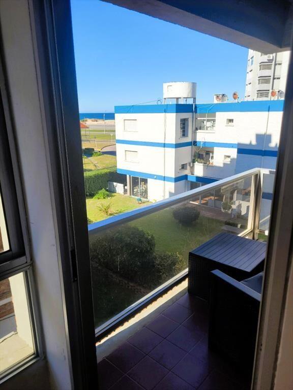 APARTAMENTO DE 1 DORMITORIO EN ALQUILER - PLAYA
