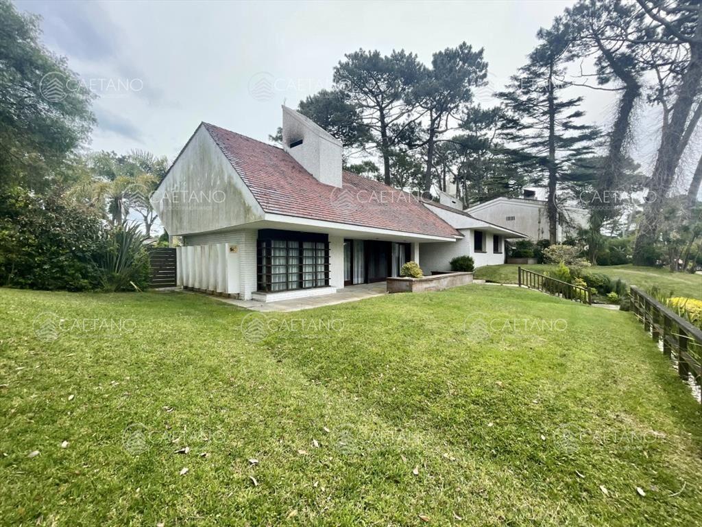 Venta casa 8 dormitorios Punta del Este