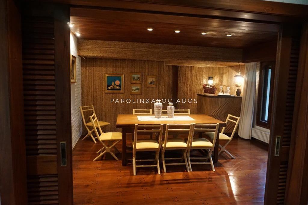 Hermosa Chalet en venta, Mansa.