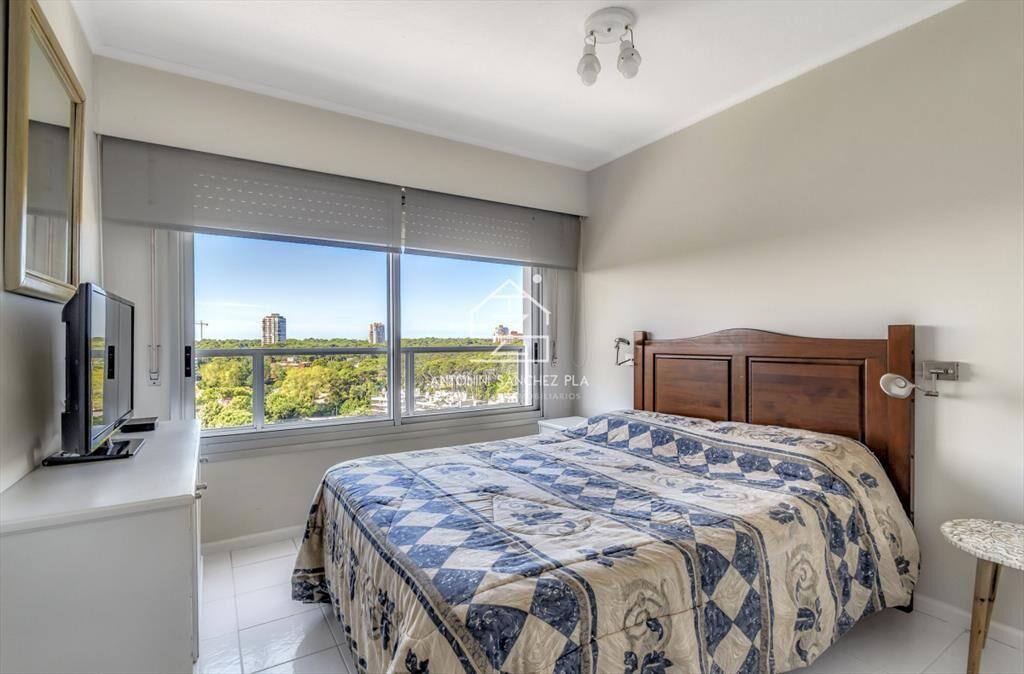 En venta apartamento 2 dormitorios en Complejo