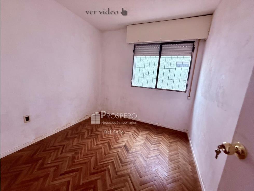 2329/P/2 venta casa tipo apto 2 dorm pocitos garaje patio