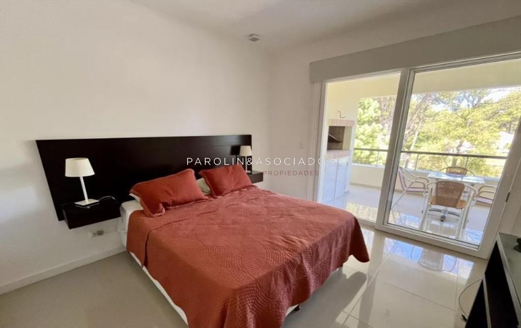 Apartamento en venta de 2 dormitorios en Solanas,