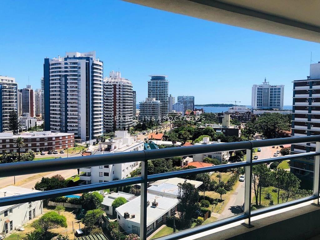 Espectacular apartamento en venta en Forest Punta