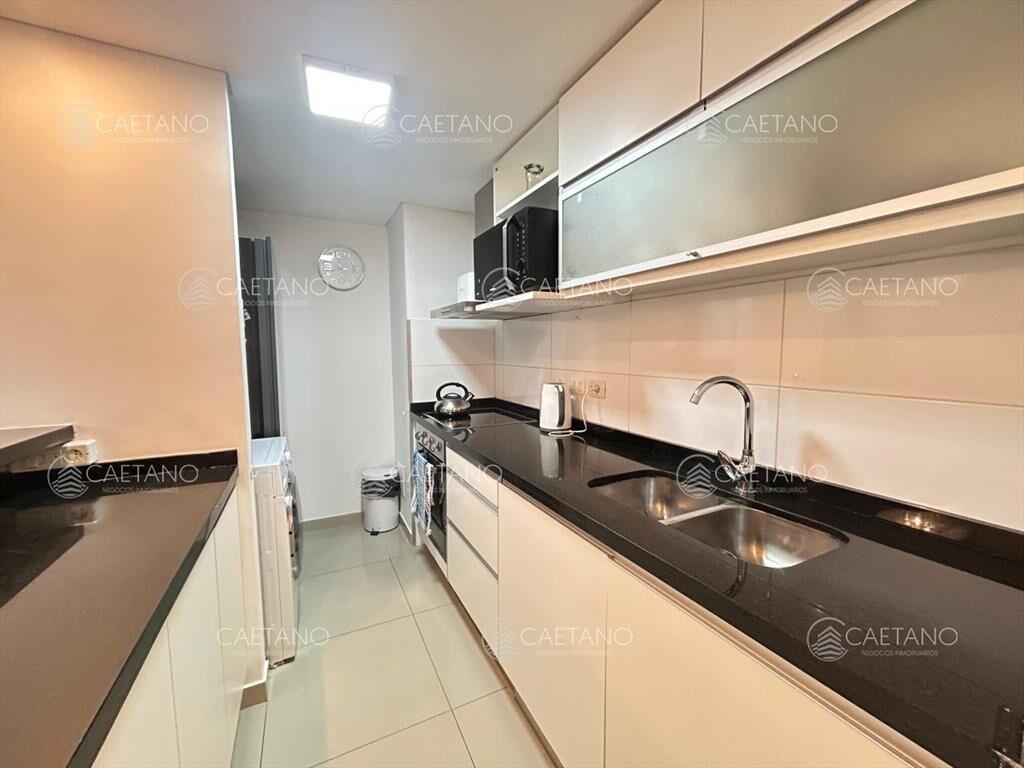 Alquiler apartamento dos dormitorios punta del