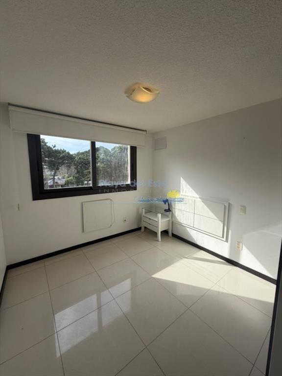 Apartamento en venta de 2 dormitorios en Punta ,