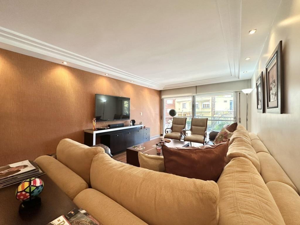 Apartamento en Venta Pocitos Opción Varias Plazas de Garaje