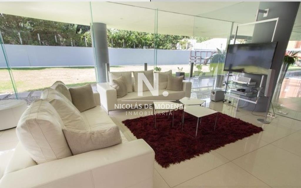 Apartameto de 2 dormitorios en Torre Tressesenta