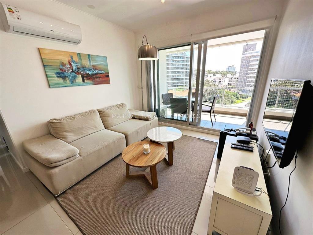 Apartamento en venta de 2 dormitorios en Wind Tower, Punta