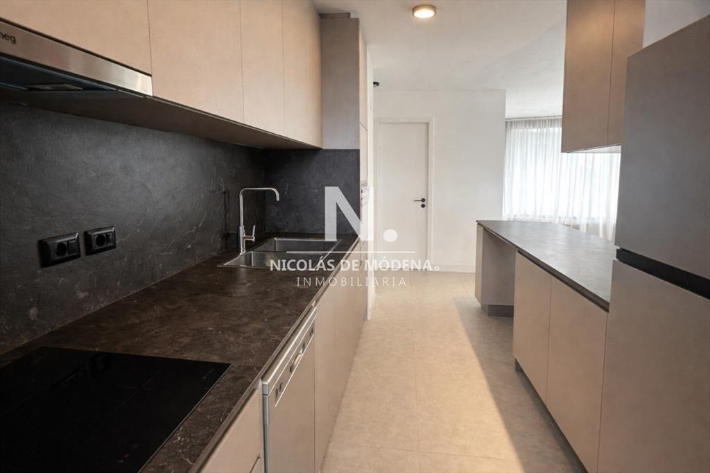 Apartamento de 3 dorm., terraza con parrillero, financiacio