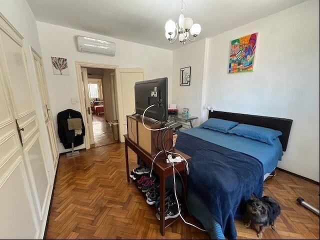 VENTA APARTAMENTO POCITOS 2 DORMITORIOS Y SERVICIO Y GARAJE