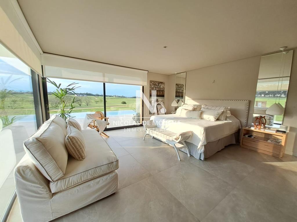 Espectacular chacra con chalet en venta de un 2