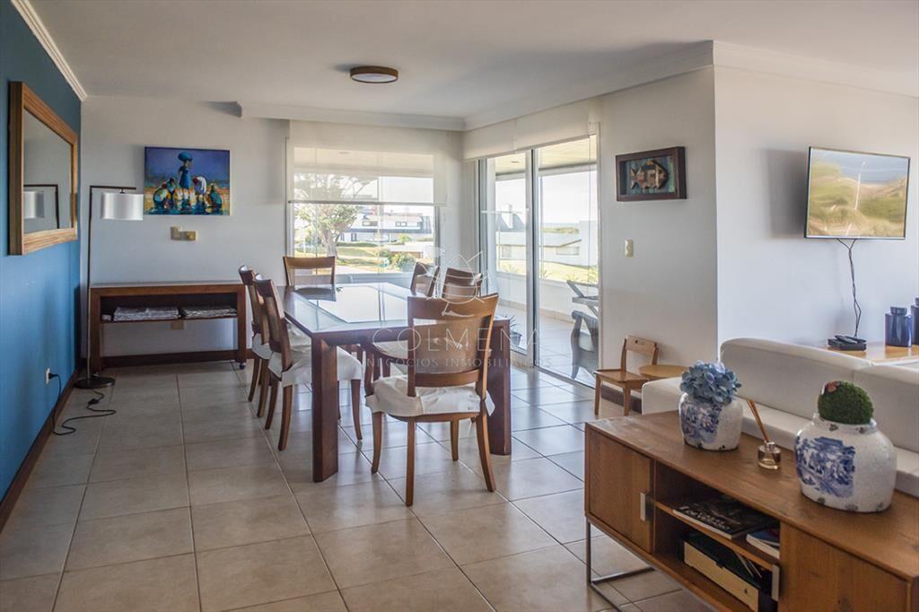 En venta Elegante apartamento en San Rafael, del