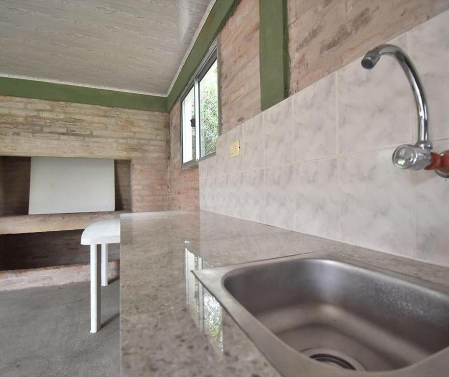 CASA CON BARBACOA EN VENTA EN BALNEARIO LOS PINOS