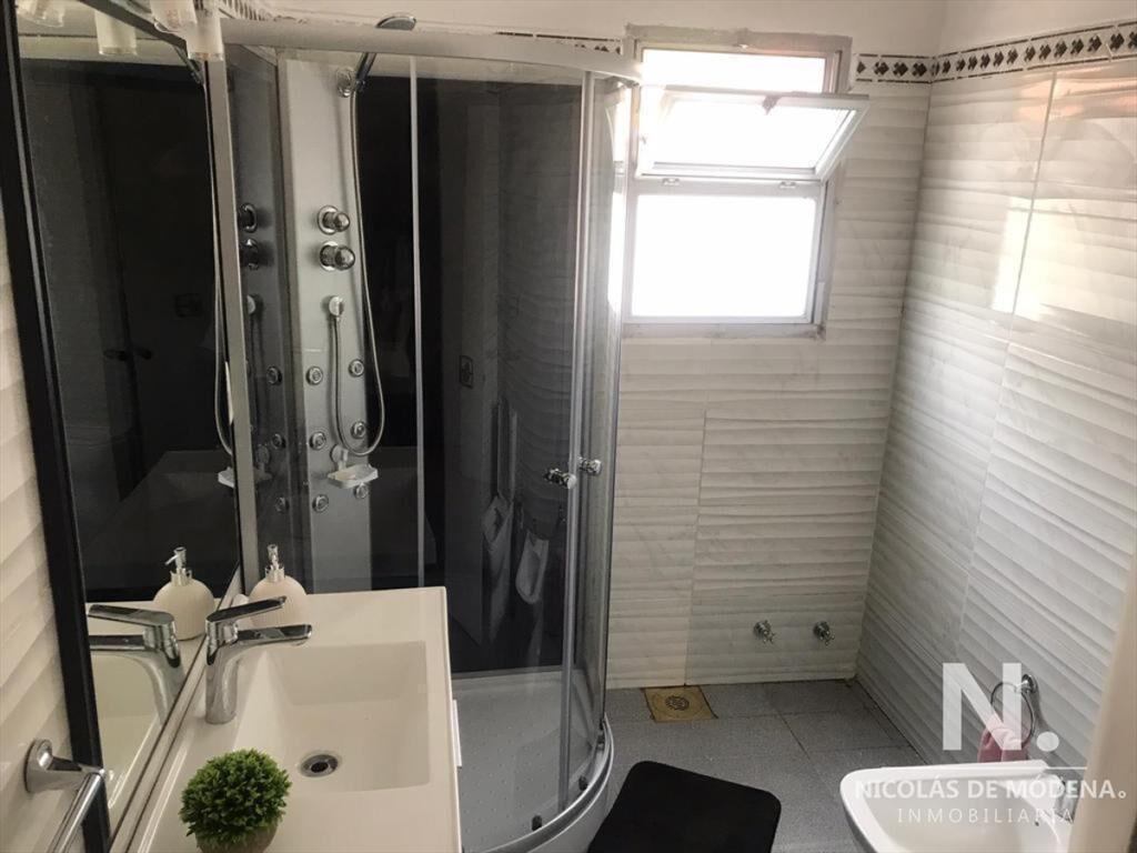Vendo hermosa casa a una cuadra de la playa