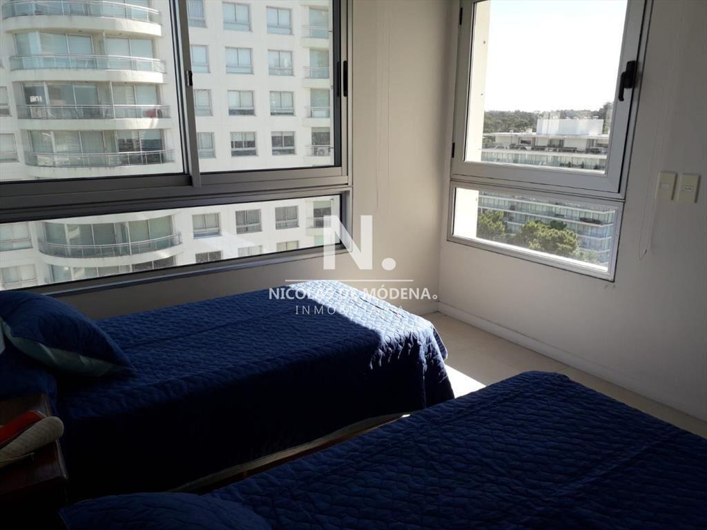 Apartamento en Roosevelt - Punta del Este