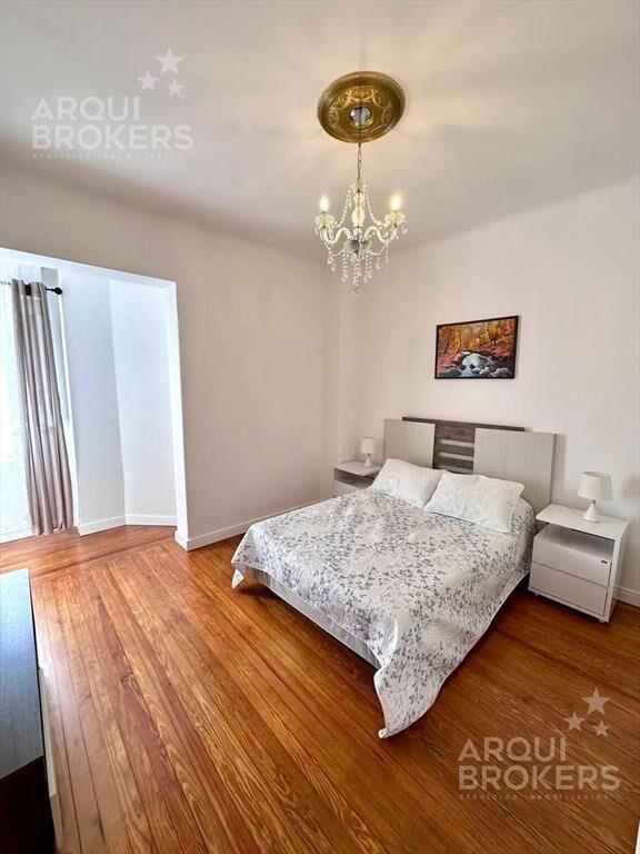 Apartamento en venta de 4 dormitorios en Centro, equipado