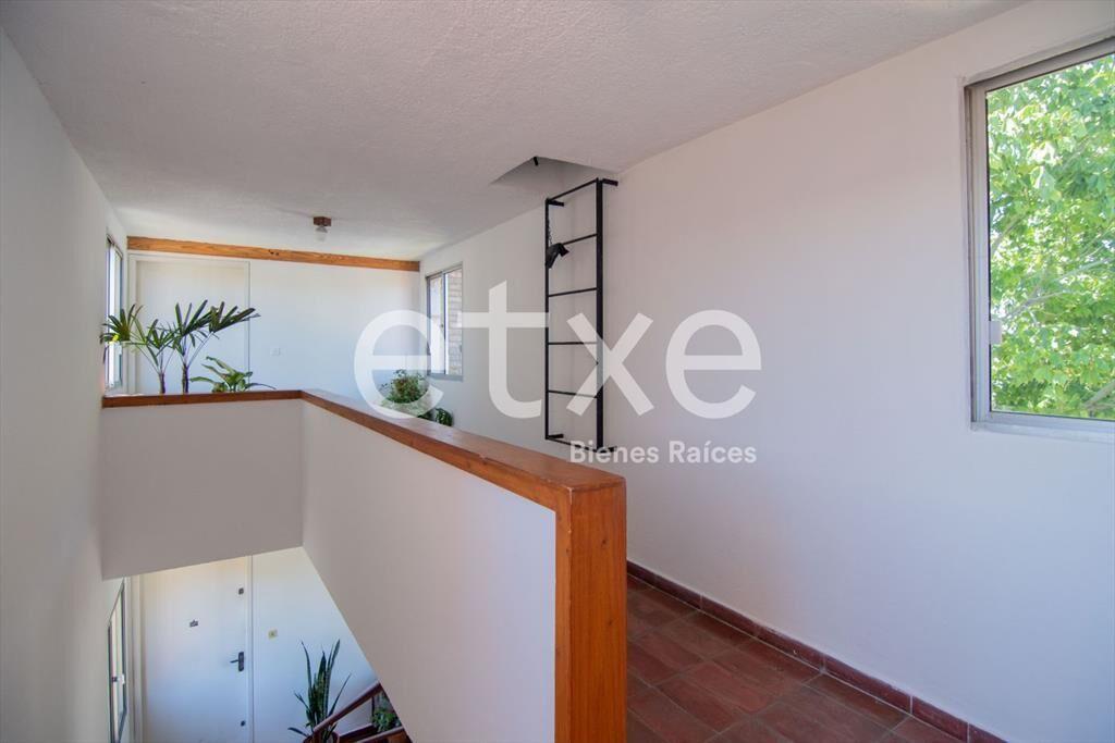 Venta con renta de Apartamento en Buceo...