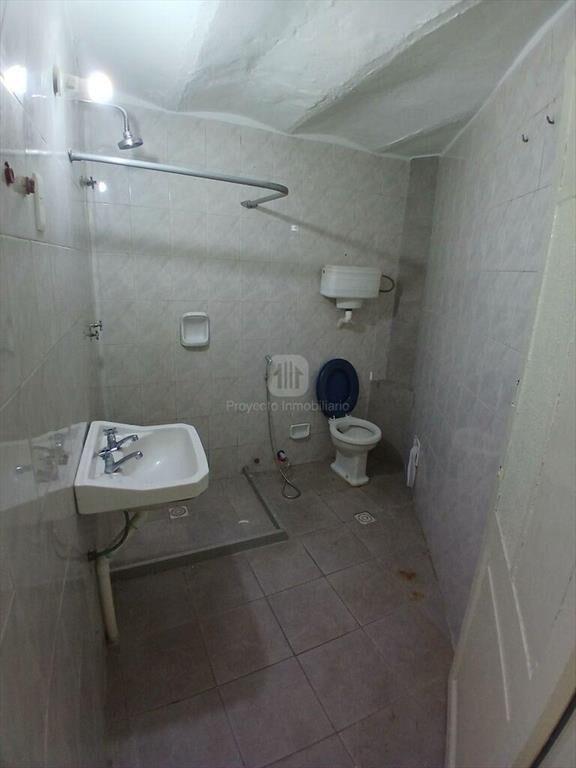Venta casa a 200 mts de terminal Tres Cruces