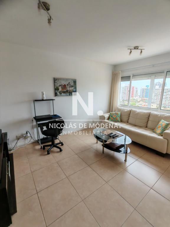 Departamento de 2 dormitorios en venta en Punta