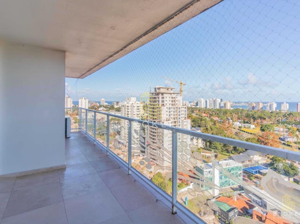 venta apartamento punta del este vista al mar