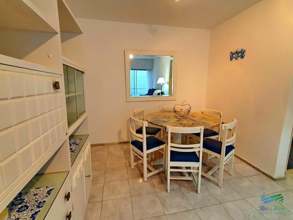 Alquilo apartamento 1 dormitorio en Peninsula frente a la r