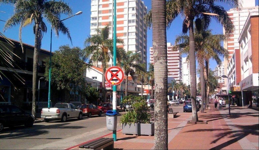 Alquiler Locales en Gorlero, Galería Pan de Azúcar (23 a 14