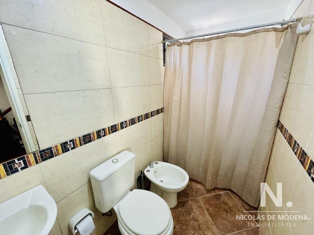 Casa concepto minimalista de 2 dormitorios en Pinares en ve