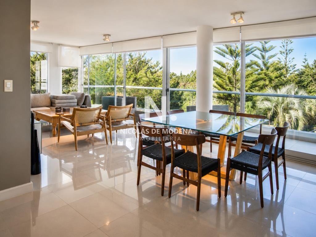 Departamento en venta en torre de categoría
