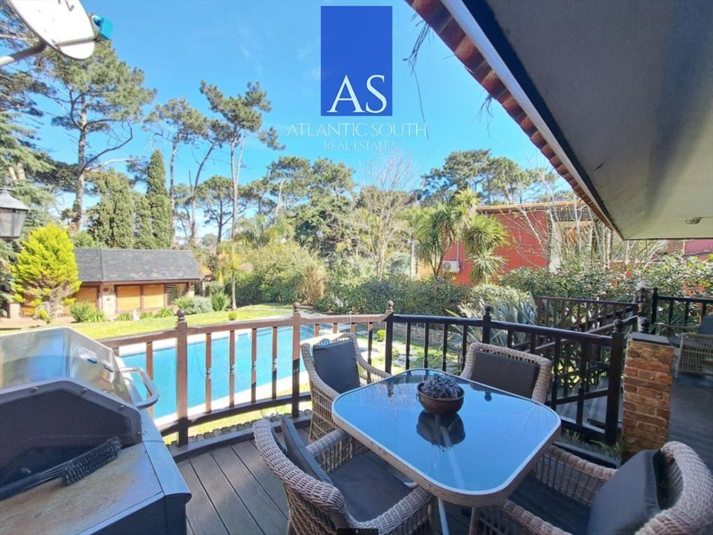 Oportunidad Gran chalet con piscina 4 dormitorios