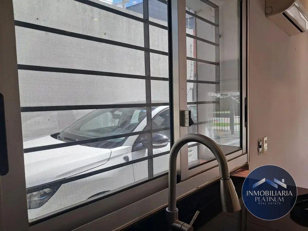 Apartamento en alquiler c/ cochera en Malvin