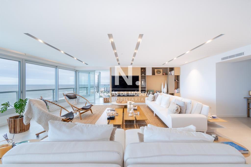 Venta de Increíble departamento unificado en torre Premiun