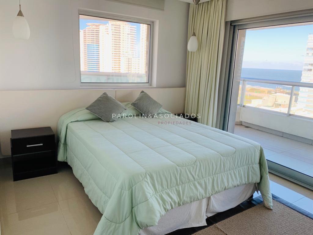 Apartamento en venta de 3 dormitorios en Brava