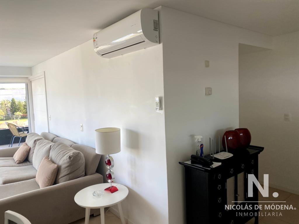 VENTA DE APARTAMENTO DE 3 DORMIOTRIOS EN MANSA PUNTA DEL ES