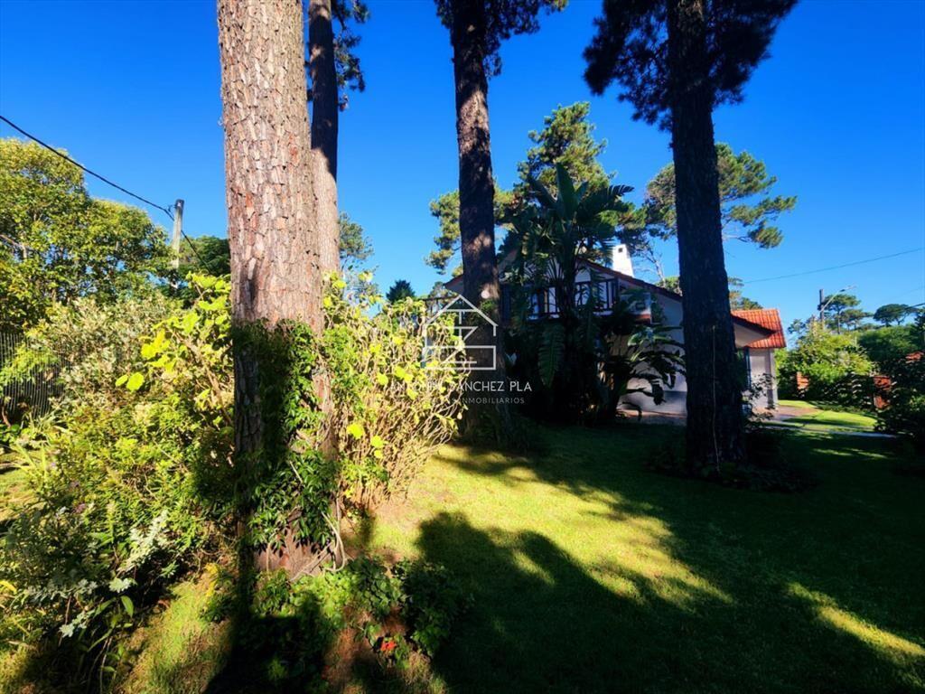 En venta casa de 3 dormitorios en Pinares, Punta