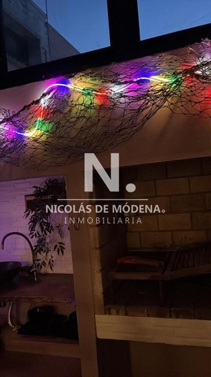 Casa en Venta de 2 Dormitorios Con Cochera En