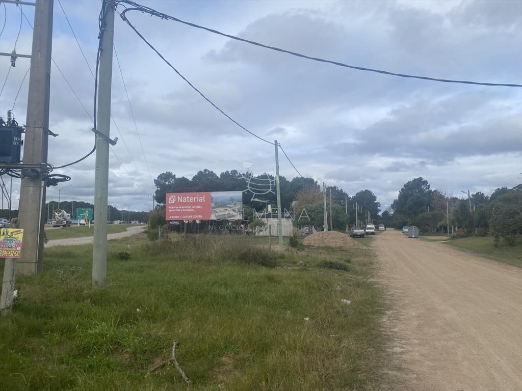 Terreno en esquina en Tio Tom