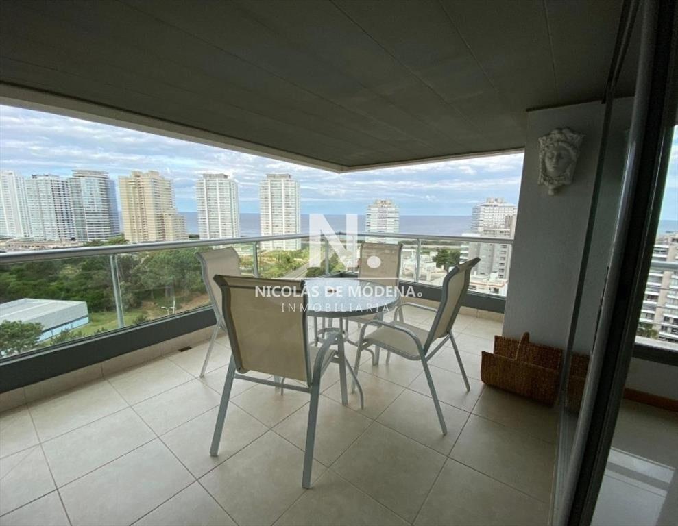 Vende en Playa Brava, Apartamento de 3 con vista