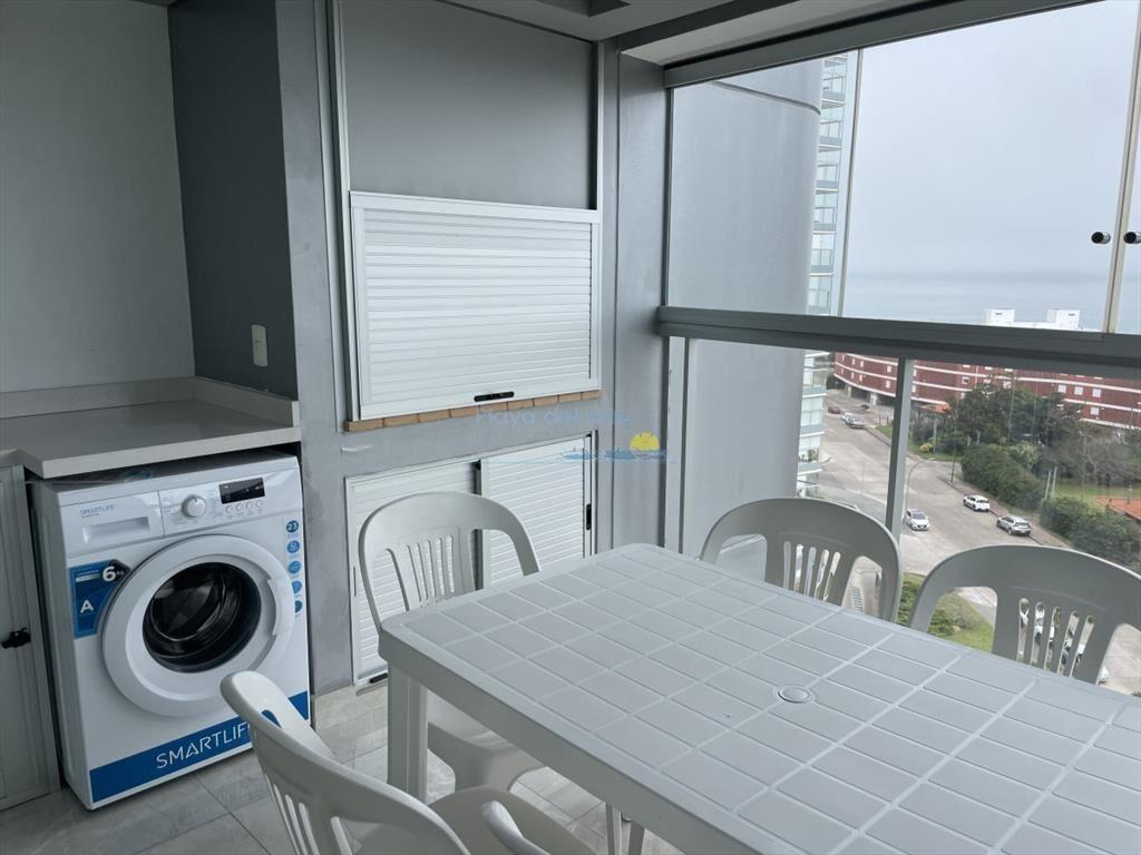 Apartamento de 2 dormitorios en alquiler temporal