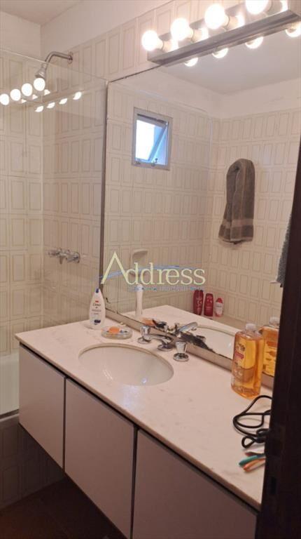 Vende apartamento de 2 dormitorios más servicio