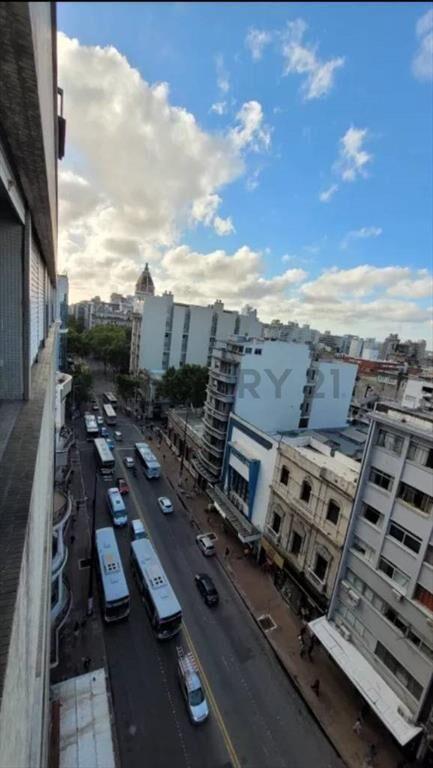 VENTA/PERMUTA/120m2,/3D/3B/Losa.R/Terraza/Av.18 de julio,...