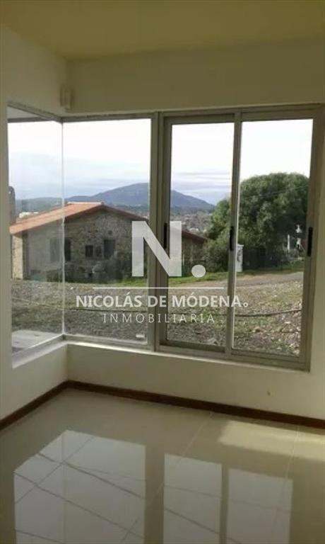 Venta casa 2 dormitorios - Cerro San Antonio