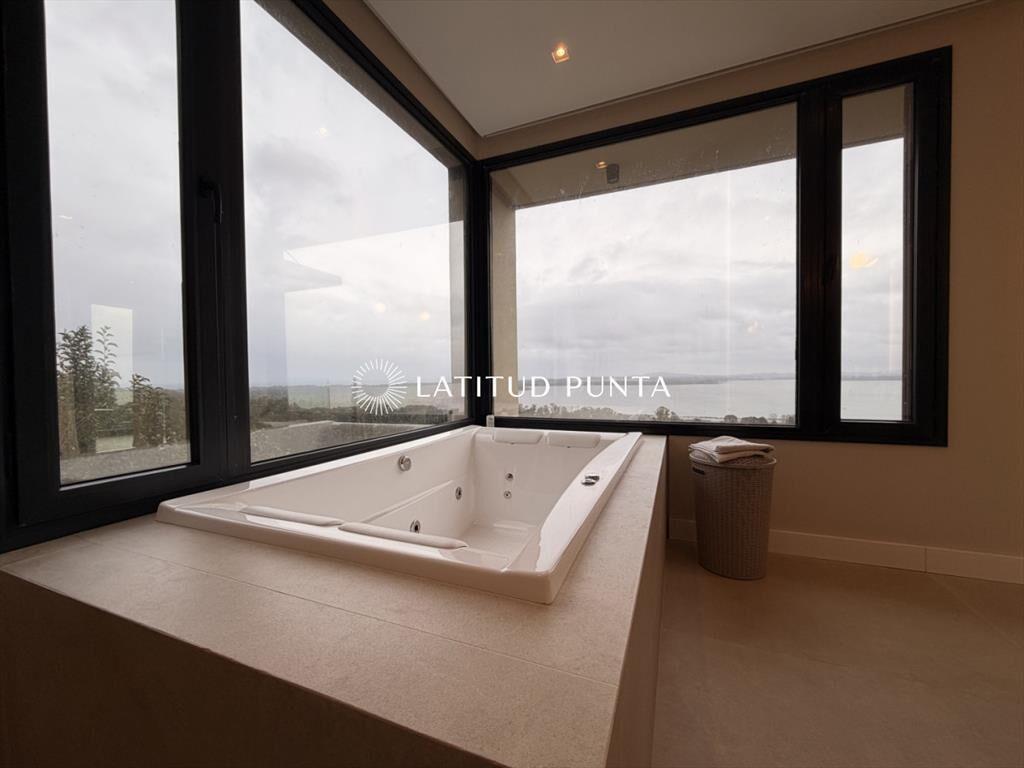 Alquiler de temporada casa 5 dormitorios en suite
