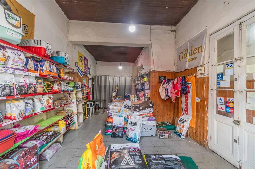 Venta casa 2 dor/local com. Peñarol fondo parrilla