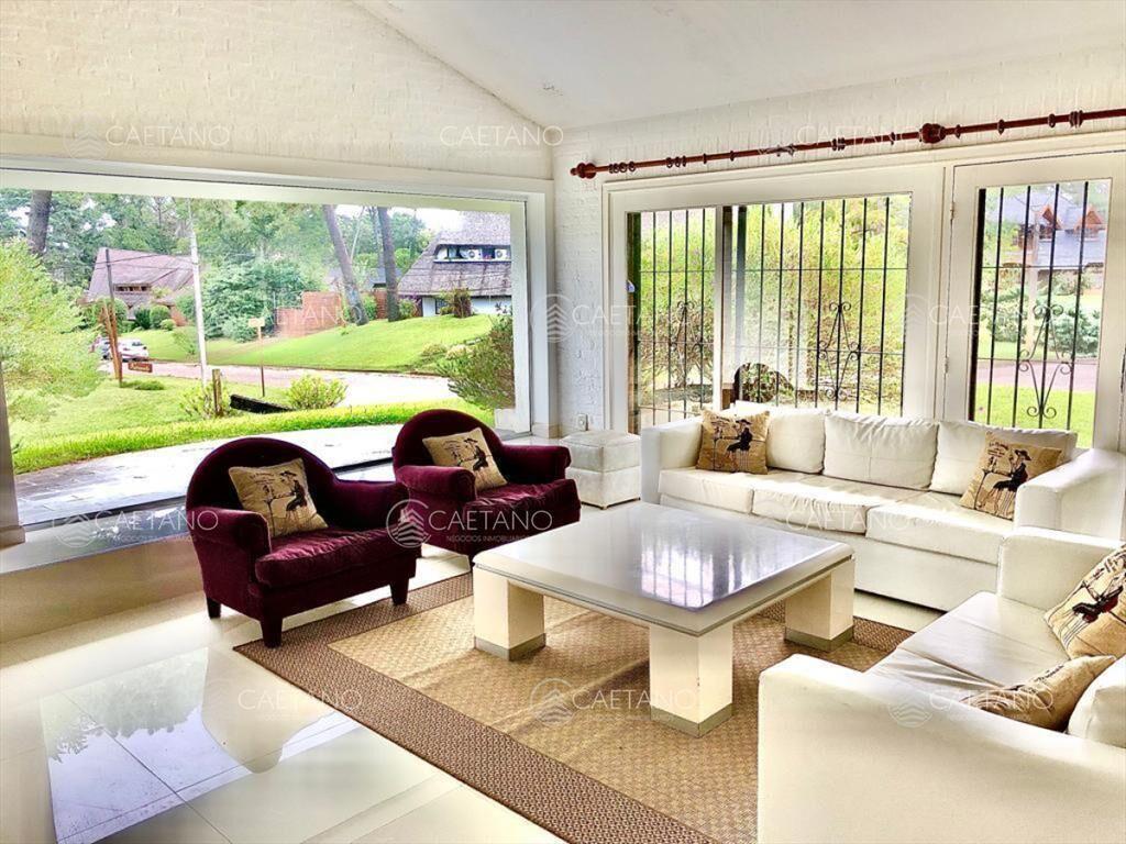 Casa en venta en Lugano, Punta del este, 3 y