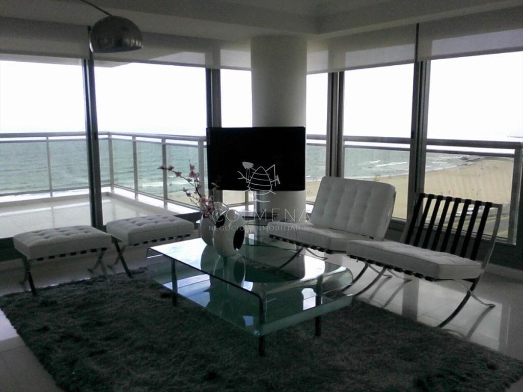Brava frente al mar con todos los amenities