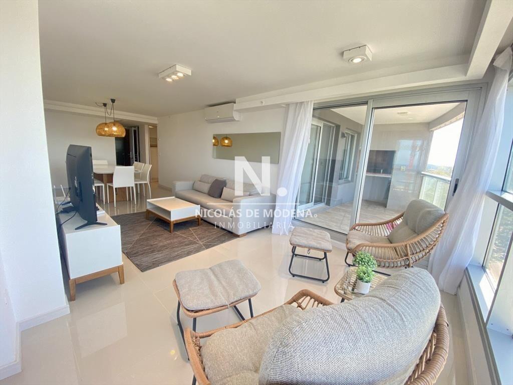 Venta apartamento 2 dormitorios punta del este